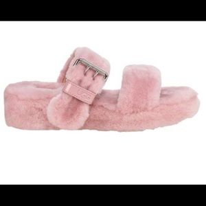 NWOT UGG Fuzz Yeah Slipper